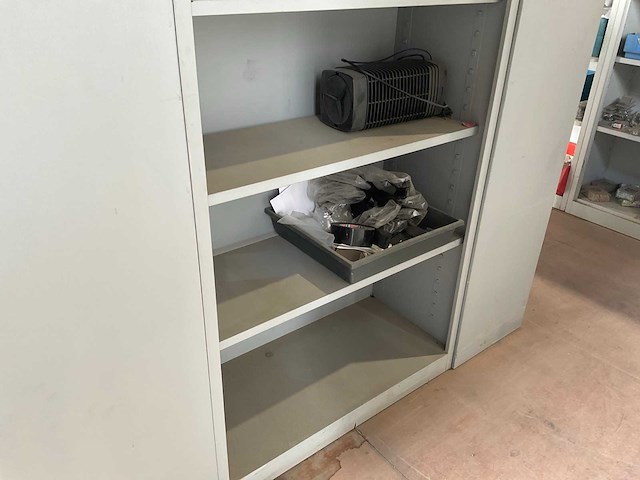 Metalen kasten met inhoud (4x) - afbeelding 10 van  13