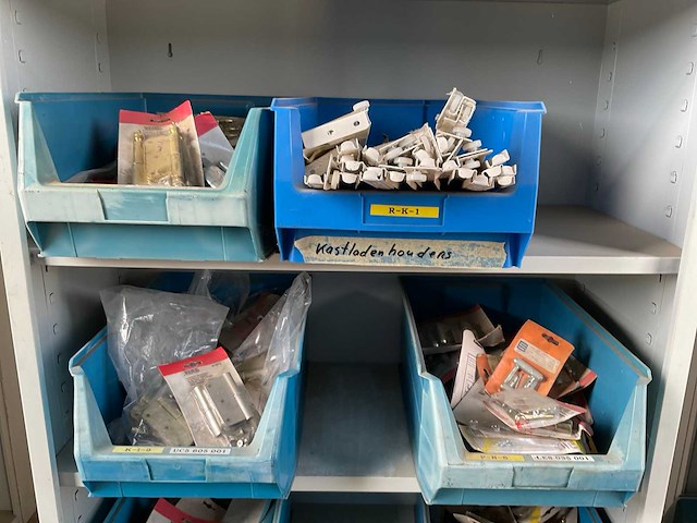 Metalen kasten met inhoud (4x) - afbeelding 8 van  20