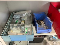 Metalen kasten met inhoud (4x) - afbeelding 3 van  18