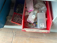 Metalen kasten met inhoud (4x) - afbeelding 7 van  18