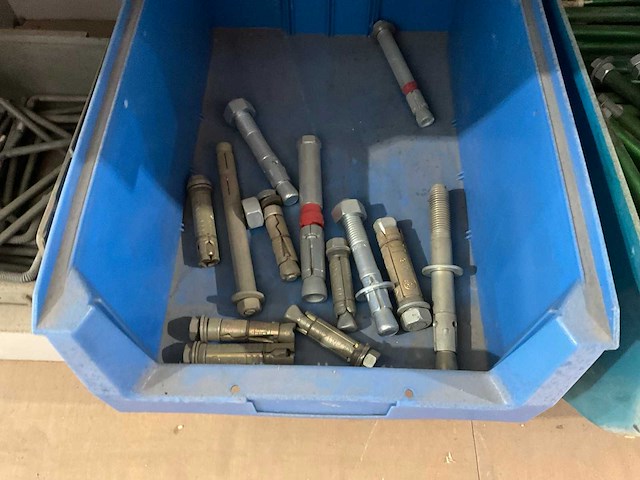 Metalen kasten met inhoud (4x) - afbeelding 8 van  20