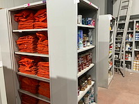 Metalen kasten met inhoud (4x) - afbeelding 1 van  15