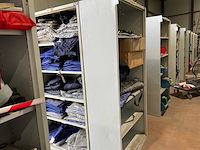 Metalen kasten met werkkleding (4x) - afbeelding 10 van  17