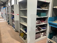 Metalen kasten met werkkleding (4x) - afbeelding 15 van  15