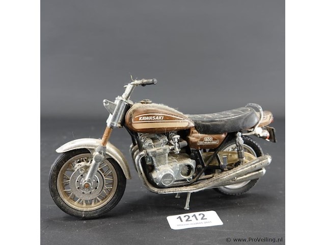 Metalen kawasaki motor - afbeelding 1 van  5