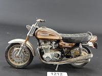 Metalen kawasaki motor - afbeelding 2 van  5