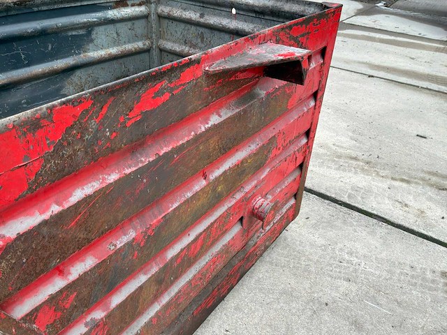 Metalen kiepbak - afbeelding 4 van  6