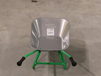 Metalen kinderkruiwagen outdoor active, max. 25 kilo. - afbeelding 1 van  2