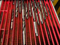 Metalen ladeblok met inhoud - afbeelding 2 van  11