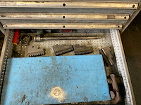 Metalen ladeblok met inhoud - afbeelding 7 van  11