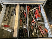 Metalen ladeblok met inhoud - afbeelding 6 van  10