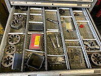 Metalen ladeblok met inhoud - afbeelding 9 van  10