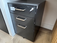 Metalen ladekast - afbeelding 2 van  4