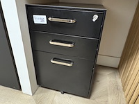 Metalen ladekast - afbeelding 4 van  4