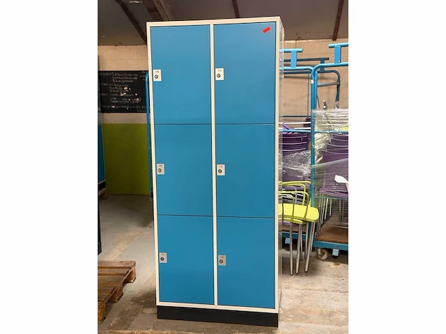 Metalen lockerkast met 6 afsluitbare vakken - 195x85x82cm (5x) - afbeelding 2 van  3