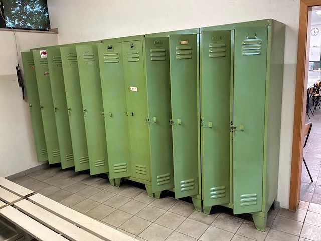 Metalen lockerkasten (24x) - afbeelding 3 van  6