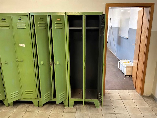 Metalen lockerkasten (24x) - afbeelding 4 van  6