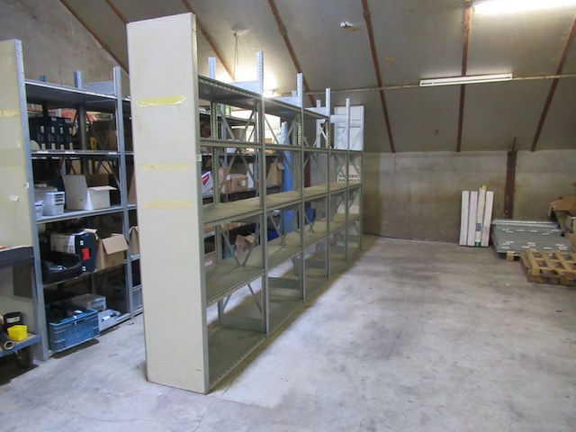 Metalen magazijnstelling dexion, breedvakstelling - afbeelding 1 van  5