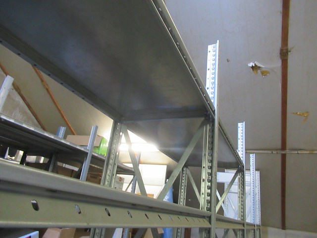 Metalen magazijnstelling dexion, breedvakstelling - afbeelding 3 van  5