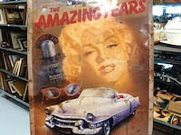 Metalen "marilyn monroe - the amazing years" reclamebord met een retro-ontwerp