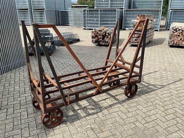 Metalen materiaal kar - afbeelding 4 van  7