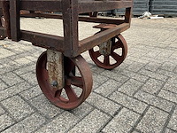 Metalen materiaal kar - afbeelding 7 van  7