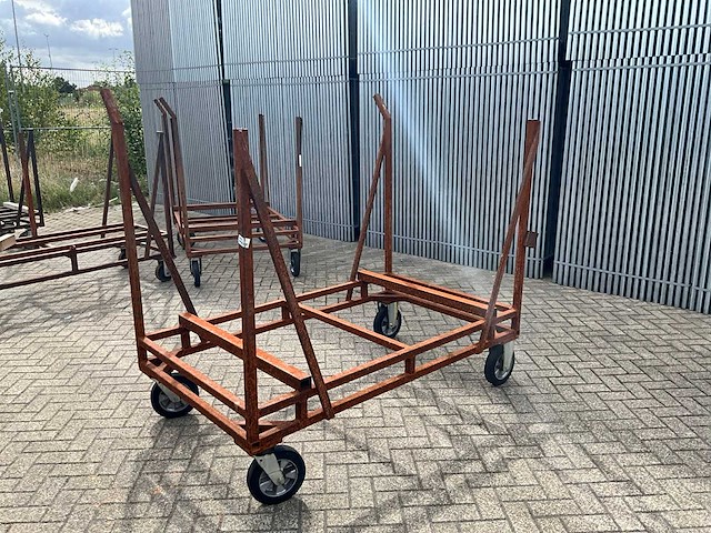 Metalen materiaal kar - afbeelding 2 van  5