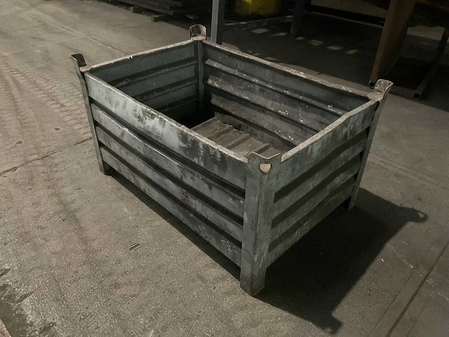 Metalen materiaalbak (70x) - afbeelding 2 van  6