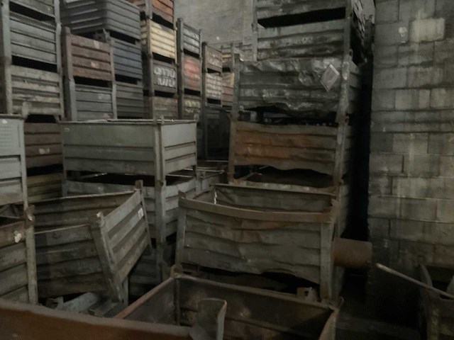 Metalen materiaalbak - afbeelding 7 van  10