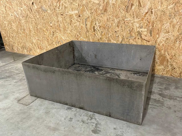 Metalen olie opvangbak - afbeelding 2 van  4