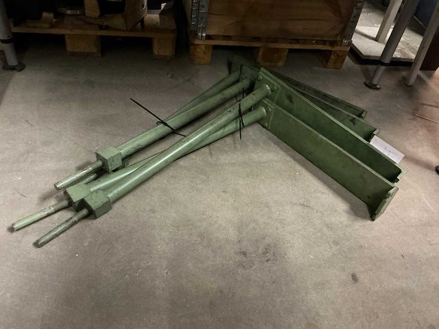 Metalen onderdelen - afbeelding 1 van  3