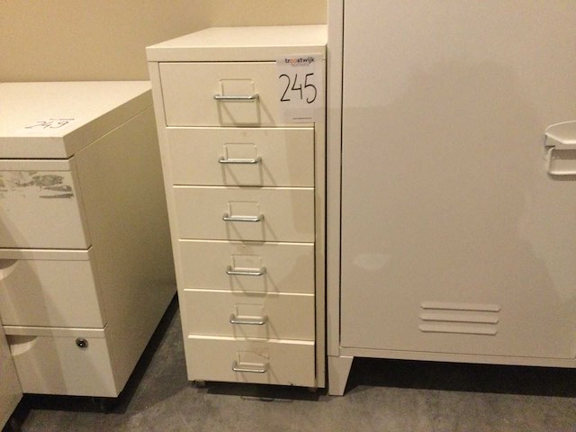 Metalen opbergmeubels (2x) - afbeelding 2 van  3