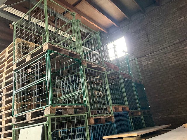 Metalen opzetrand 80x120cm v.v. kantelhek - inklapbaar (10x) - afbeelding 1 van  5