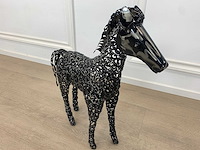 Metalen paard - afbeelding 3 van  3
