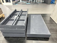 Metalen pallet (4x) - afbeelding 1 van  3