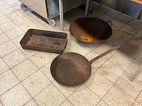 Metalen pan en wok (3x) - afbeelding 2 van  5
