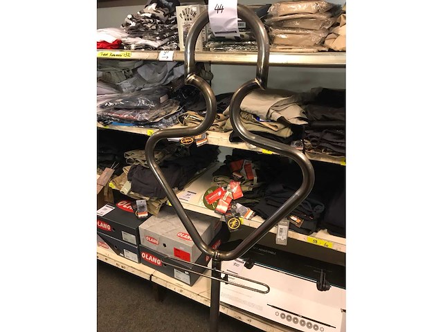 Metalen paspop - afbeelding 2 van  2