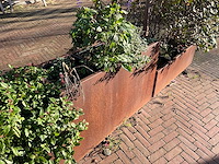 Metalen plantenbak met inhoud (3x) - afbeelding 3 van  5