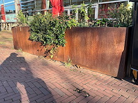 Metalen plantenbak met inhoud (3x) - afbeelding 2 van  5