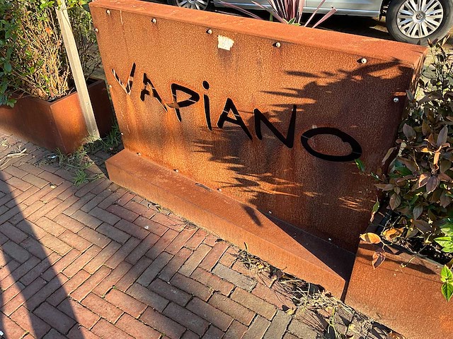 Metalen plantenbak & terrasafscheiding - afbeelding 4 van  4