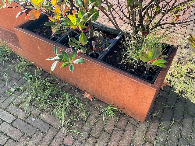 Metalen plantenbak & terrasafscheiding - afbeelding 5 van  6