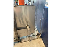 Metalen platen in bok - afbeelding 1 van  2