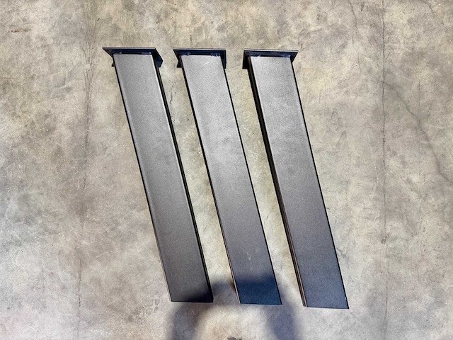 Metalen poot (3 stuks) - afbeelding 1 van  3