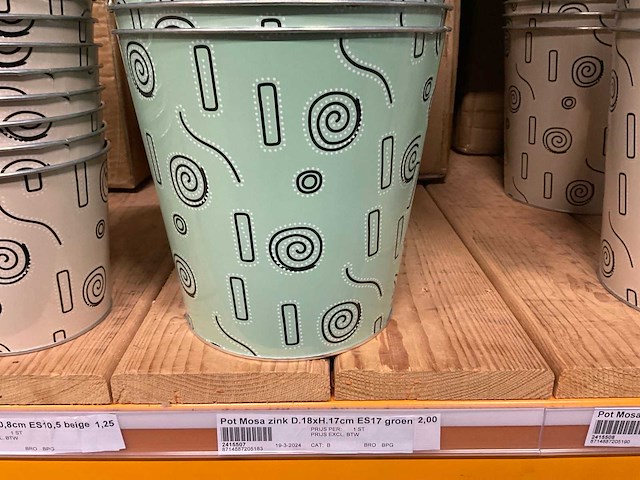 Metalen potten, schalen - afbeelding 3 van  31