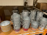 Metalen potten, schalen - afbeelding 8 van  31