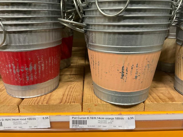 Metalen potten, schalen - afbeelding 13 van  31