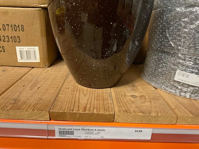 Metalen potten, schalen - afbeelding 24 van  31