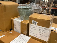 Metalen potten - afbeelding 14 van  18