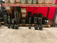 Metalen potten - afbeelding 1 van  10