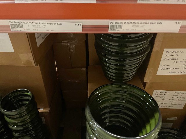 Metalen potten - afbeelding 7 van  10